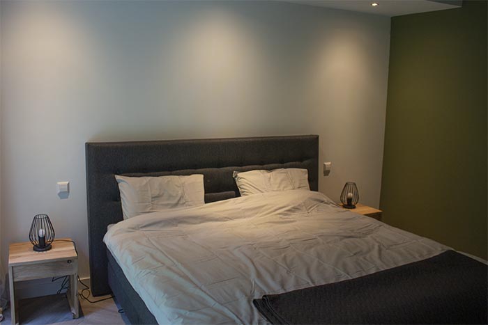 Grote slaapkamer van het vakantiehuis